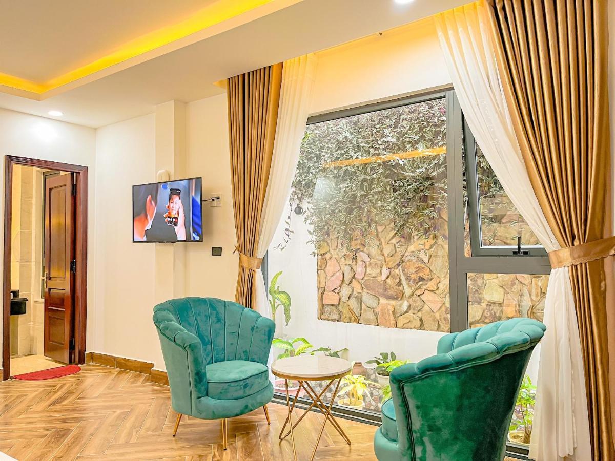 Crown Dalat Hotel Экстерьер фото