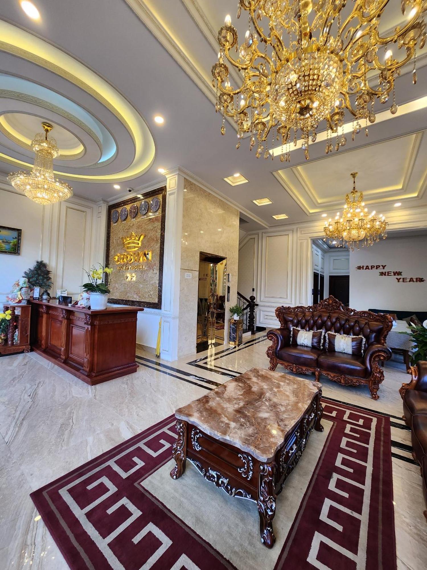 Crown Dalat Hotel Экстерьер фото