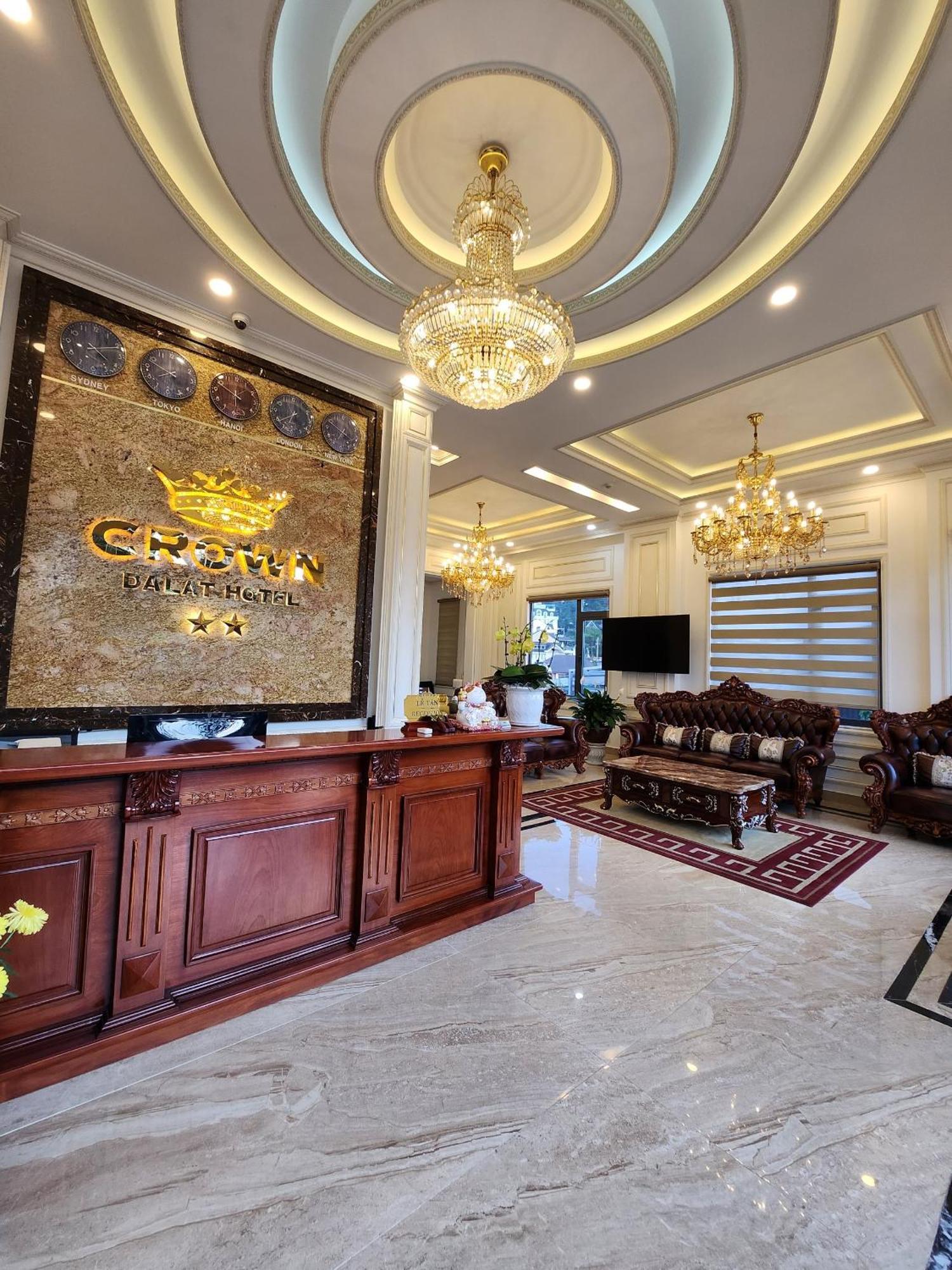 Crown Dalat Hotel Экстерьер фото